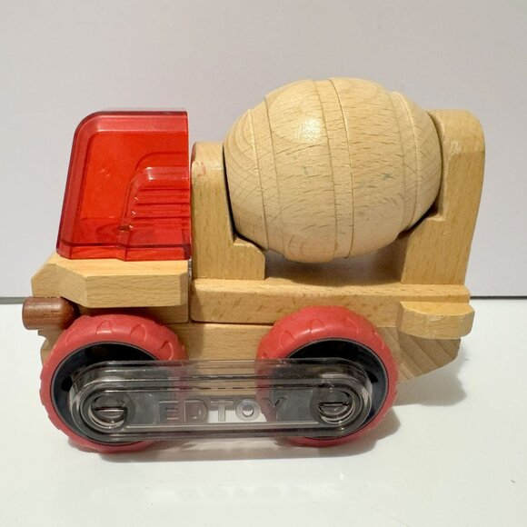EDToy Magnamobiles Imaginative Transformable Wooden Dump Truck & Cement Truck - Picture 3 of 9